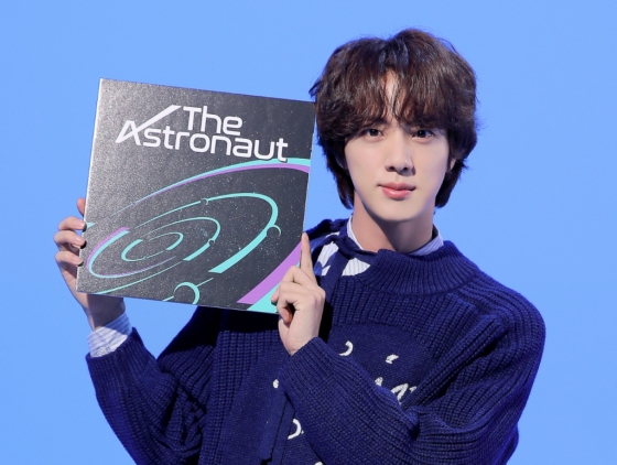 BTS Jin's 'The Astronaut' Top circle chart