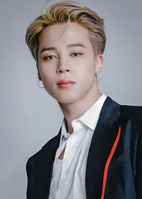 Jimin of BTS Again #1 in '2022 Best K-Pop Male Idol' < English article <  NOW < 기사본문 - 아이즈(ize)
