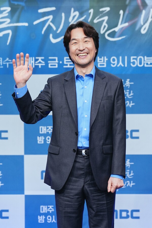 '이토록 친밀한 배신자' 다시 한석규의 시간