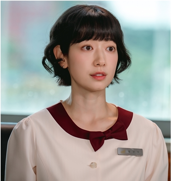 '언더커버 미쓰홍' 박신혜, 숨기지 못한 존재감..정체 들킬까 < 드라마 < 방송 < 기사본문 - 아이즈(ize) '언더커버 미쓰홍... 