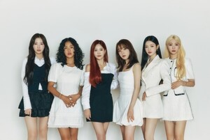 '10주년' 오마이걸, 멤버 4인 재계약..유아·아린은 ...