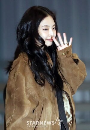 블랙핑크 제니, ‘like JENNIE’ 뮤비 조회...