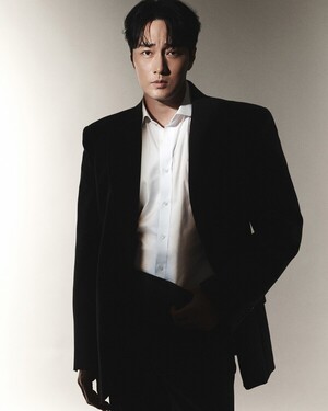 여전히 강렬한 소지섭, 변함없는 '소간지'의 멋 [인터...