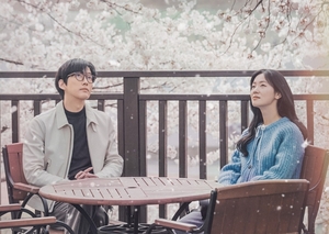 '우리영화' 남궁민, '카지노' 이어 '서초동'과 경쟁.....