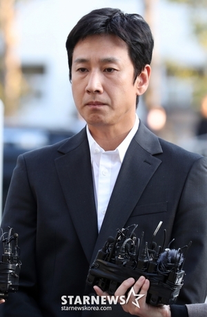 "사망 원인 제공"..故 이선균 협박한 유흥업소 실장, ...