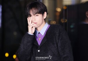 [단독] 방탄소년단 뷔, 정재형 집밥 먹는다…'요정재형' 첫 출격 기사 썸네일